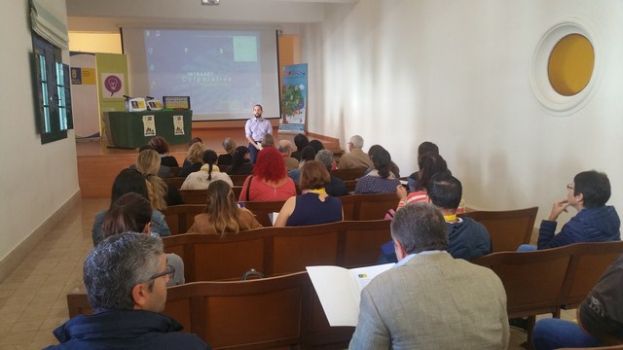 Cerca de 25 AMPAS participan en el encuentro GrancaEduca