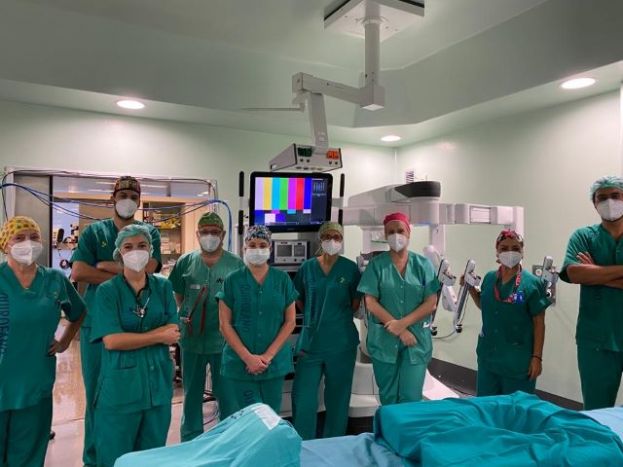 El Hospital Dr. Negrín realiza las primeras cirugías mínimamente invasivas para tratar el cáncer de esófago