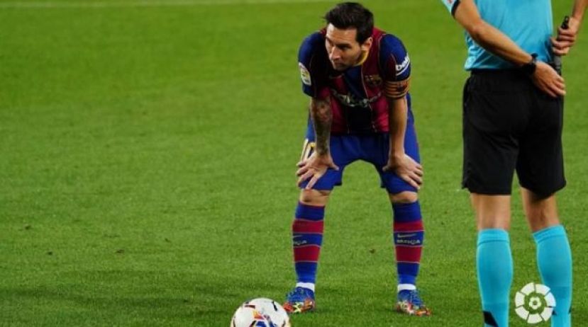 En qué consiste la regla de 1X4 de la que depende la renovación de Messi