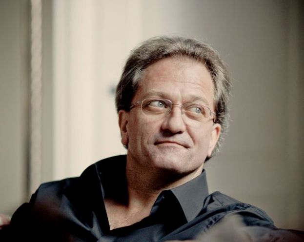 G&eacute;rard Korsten dirige Obras de Haydn, Frank Martin y Schubert a la OFGC