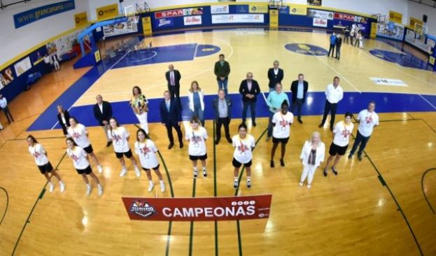 La Consejería de Deportes felicita al CB femenino Spar Gran Canaria Júnior tras proclamarse campeón de España en Huelva