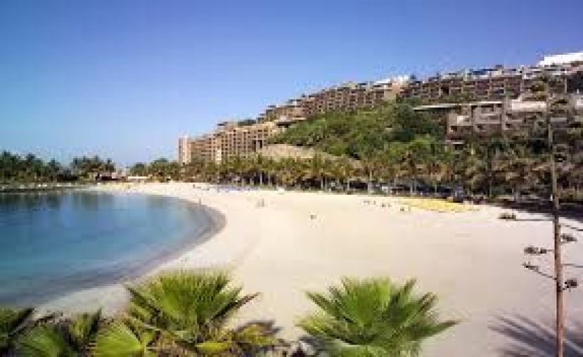 Valleseco comienza el verano con salidas a la playa de Anfi del Mar