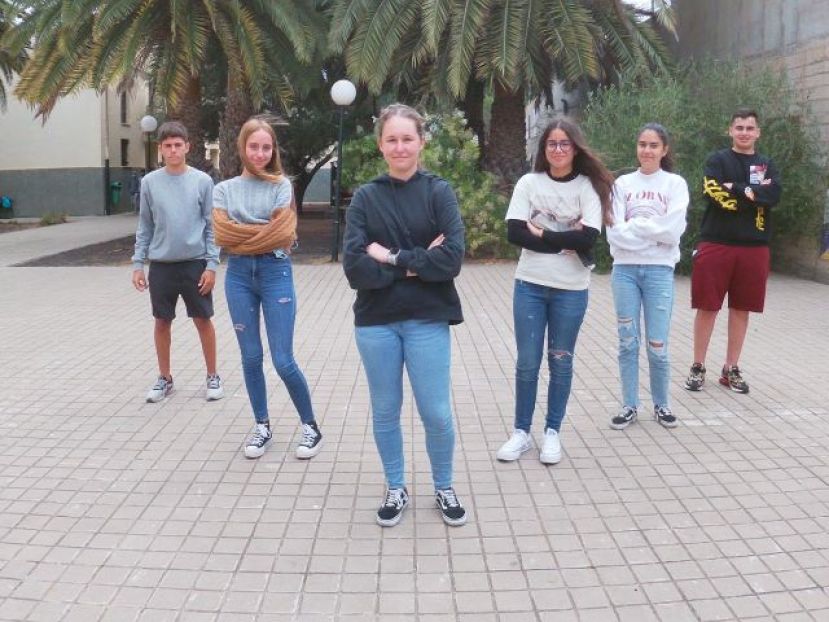 Alumnos del IES S&ordf; M&ordf; Gu&iacute;a a la Final de la XV Competici&oacute;n Nacional Emprendimiento