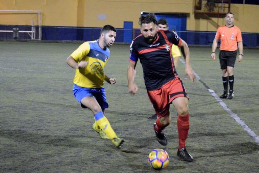 Regional Preferente: (5-2)El Telde supera al Costa Ayala con póker de Alejandro Ojeda