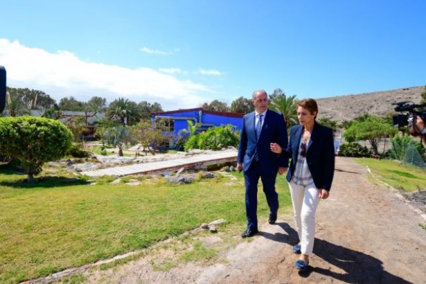 La Consejería de Deportes apoyará la construcción del pabellón de Mogán