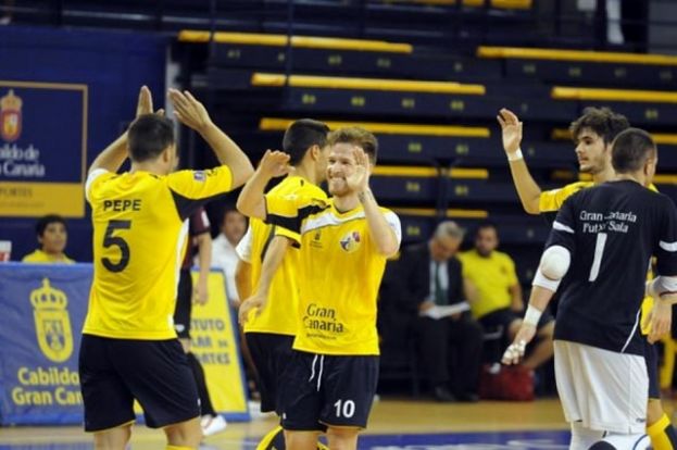 Gran triunfo del Gran Canaria FS en la dif&iacute;cil cancha del Melilla (3-7)