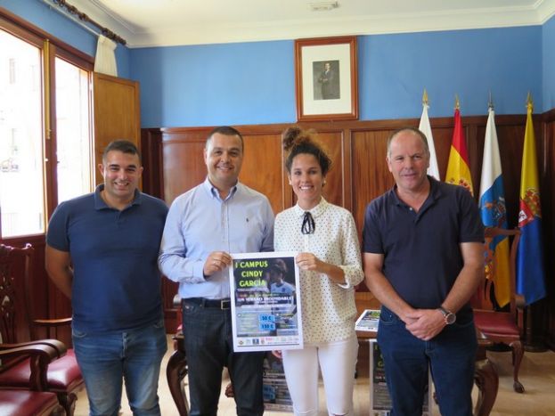 Gu&iacute;a: Se present&oacute; el Campus de F&uacute;tbol Femenino &ldquo;I Campus Cindy Garc&iacute;a&rdquo;