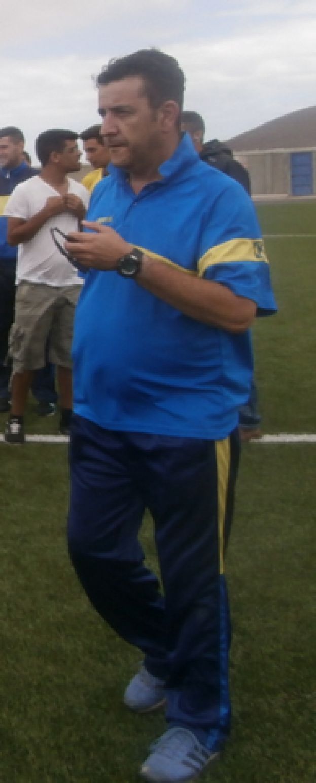 Regional Preferente: Dimite Pablo Torres como entrenador del CD. Vallin&aacute;mar