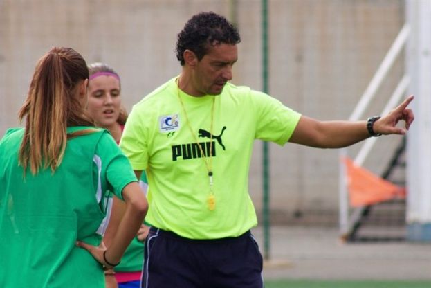 Este mi&eacute;rcoles en el campo Mundial 82, entrenamiento de las cadetes femeninas