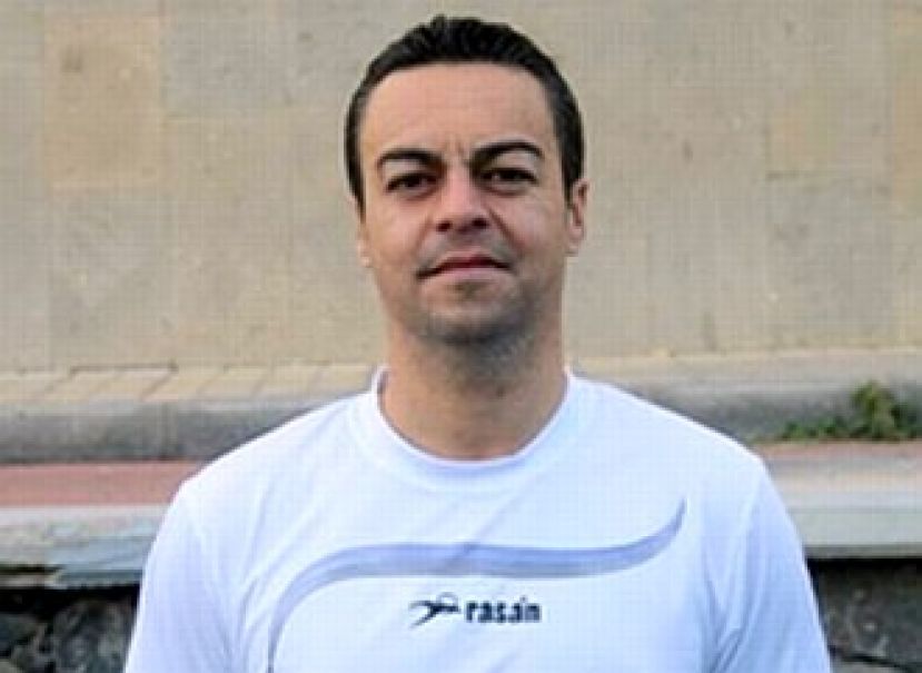 Preferente: Tino D&eacute;niz present&oacute; anoche su dimisi&oacute;n al frente del San Pedro M&aacute;rtir