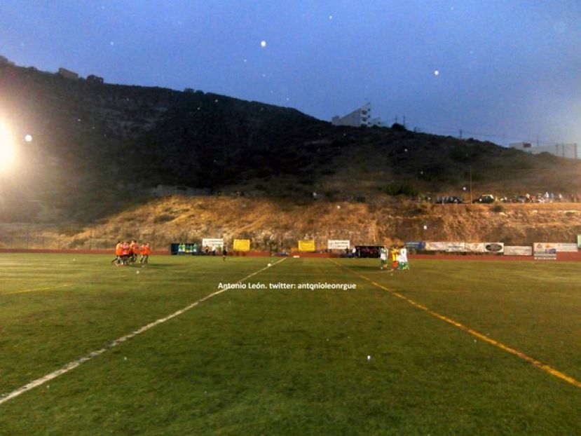 (2-1) El Pedro Hidalgo gana en casa y deja abierta la eliminatoria ante el Vecinklubf