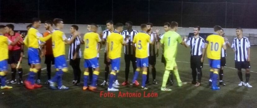 Preferente: La UD Las Palmas C nuevo l&iacute;der tras ganar al Victoria (0-3)