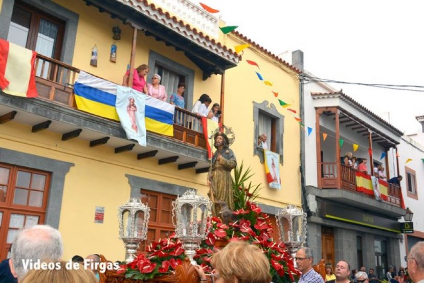 Se celebró la Procesión del Santo patrón de la Villa de Firgas San Roque