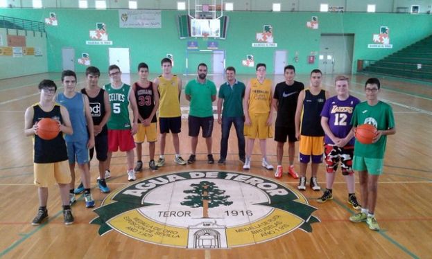 El baloncesto del Aguas de Teror en manos de Jaime Pérez