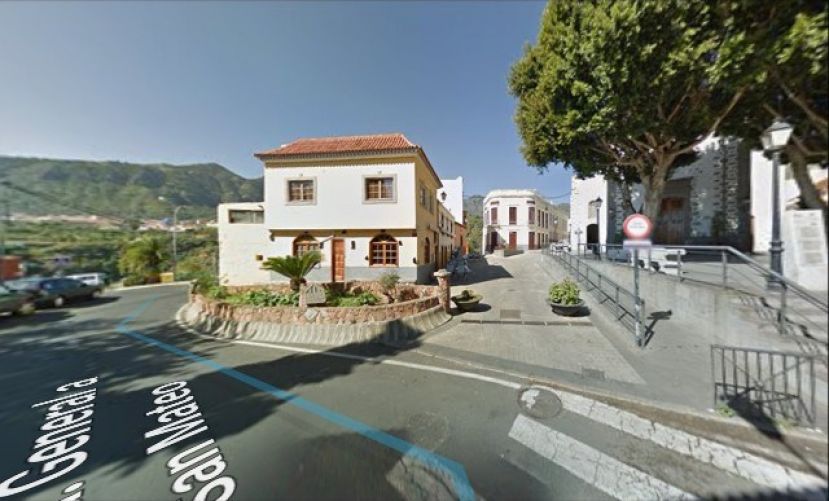 El Cabildo coloca este jueves y viernes un mallado de protecci&oacute;n en la carretera de Valsequillo a San Mateo