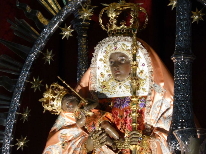 15 de Agosto Día de La Candelaria, una Virgen Negra, como las de Los Templarios
