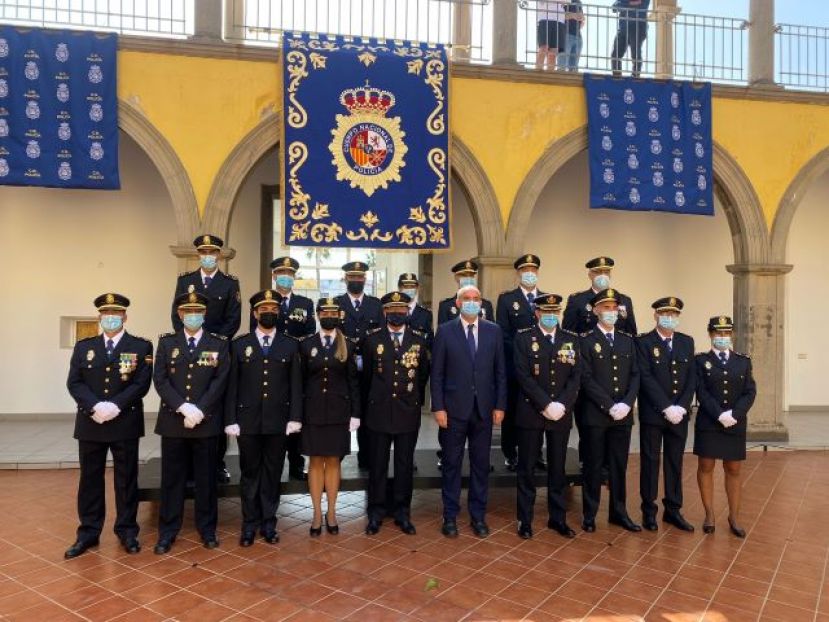 Nuevos inspectores de la XXXII promoción de la escala ejecutiva de la Policía Nacional