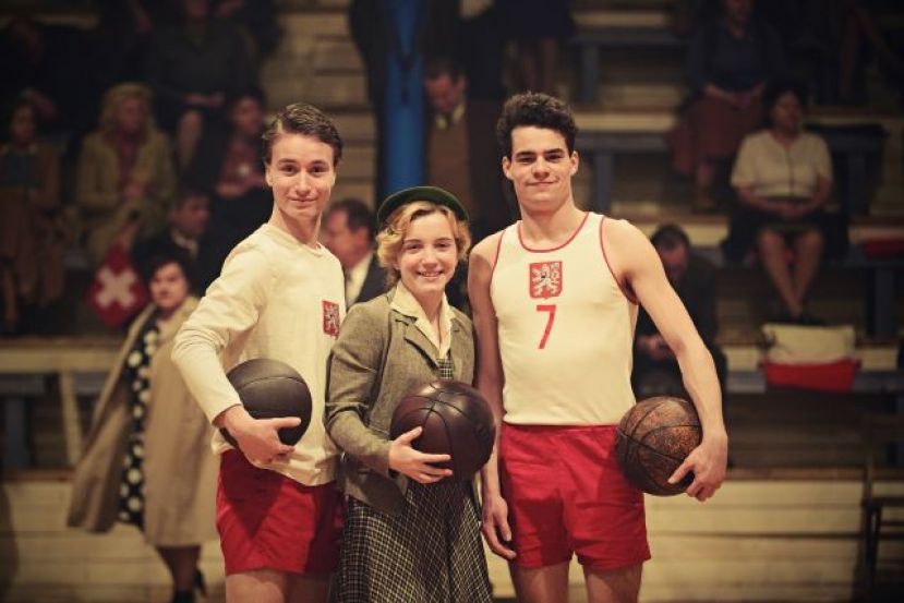 Filmoteca proyecta &lsquo;Golden Betrayal&rsquo;, un drama de historia, pol&iacute;tica y deporte&rsquo;