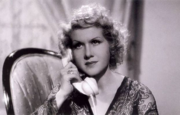 Presentaci&oacute;n del libro de Josefina de la Torre &lsquo;Memorias de una estrella&rsquo;