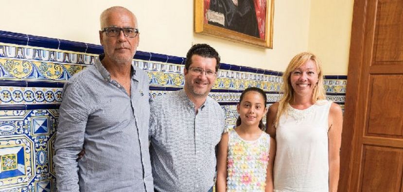 Arucas: Carla Garc&iacute;a se titula como la &aacute;rbitra de f&uacute;tbol nacional m&aacute;s joven
