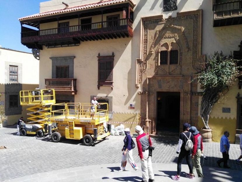 El Cabildo de Gran Canaria acomete la mejora de la fachada de la Casa de Col&oacute;n