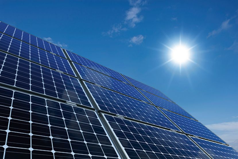 El Cabildo adjudica una planta fotovoltaica de 300 placas en Infecar que permitir&aacute; un ahorro del 30 % en el consumo el&eacute;ctrico
