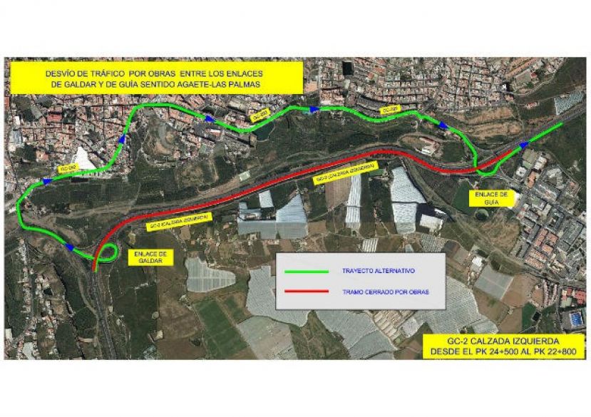 Trabajos de pintura tras el reasfaltado de la carretera entre Hoya Pineda y La Atalaya